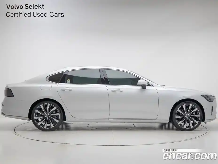 Volvo S90 2026 2.0 Автомат в Москве № 230706, фото 3