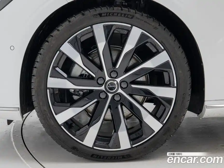 Volvo S90 2026 2.0 Автомат в Москве № 230717, фото 5