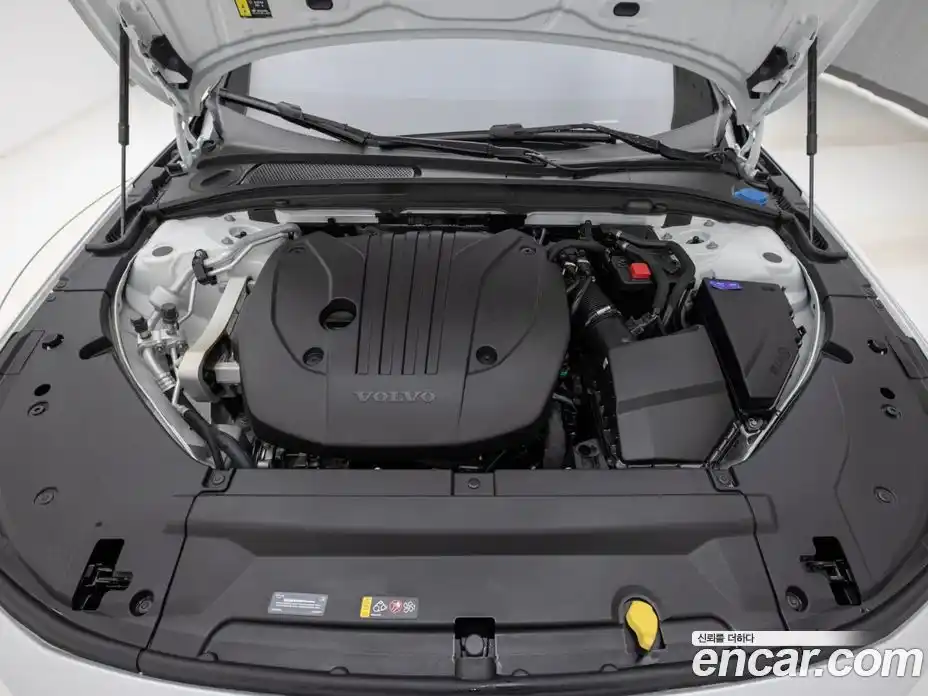 Volvo S90 2026 2.0 Автомат в Москве № 230717, фото 6