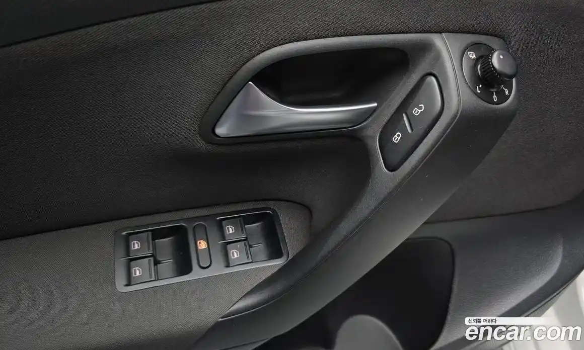 Volkswagen Polo 2014 1.6 Автомат в Москве № 232166, фото 12