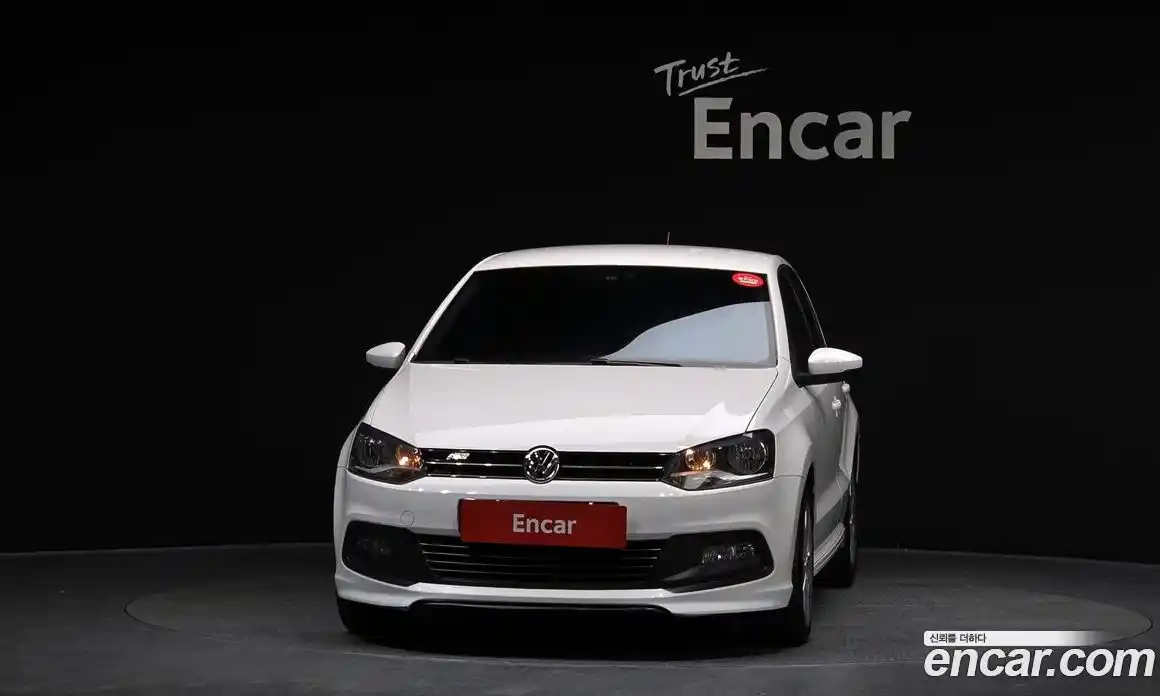 Volkswagen Polo 2014 1.6 Автомат в Москве № 232166, фото 6