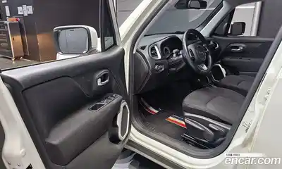 Jeep Renegade 2021 2.4 Автомат в Москве № 232317, миниатюра 7