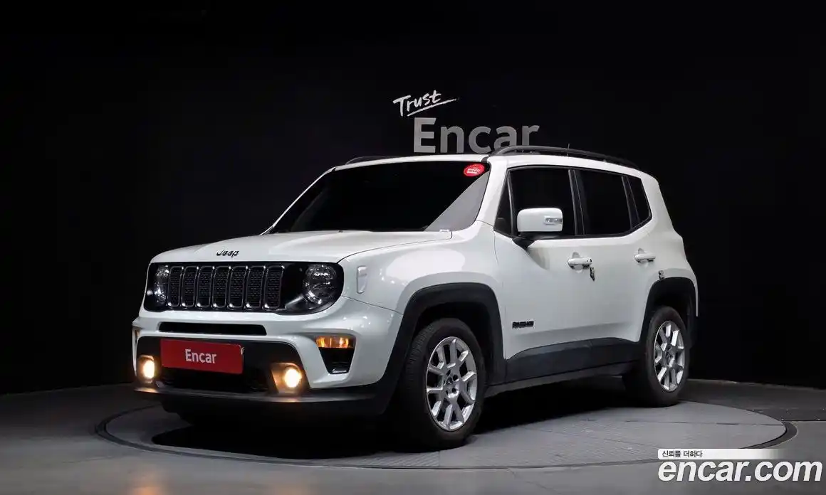 Jeep Renegade 2021 2.4 Автомат в Москве № 232317, фото 9