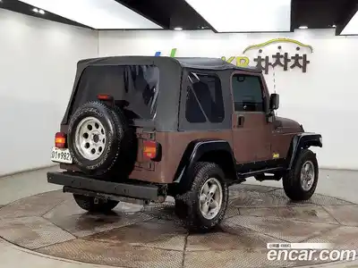 Jeep Wrangler 1997 2.5 Механическая в Москве № 232787, миниатюра 4