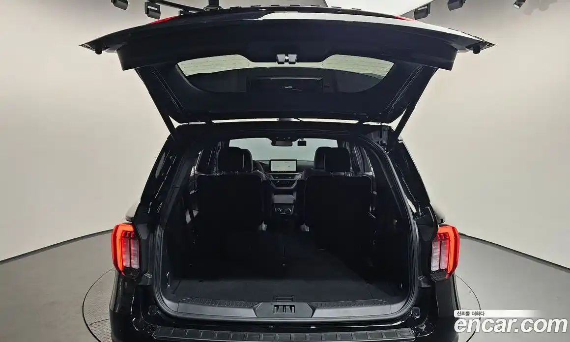 Ford Explorer 2025 2.3 Автомат в Москве № 233014, фото 20