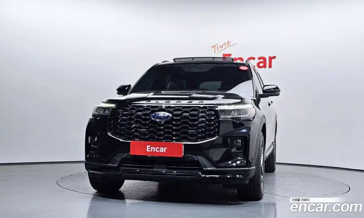 Ford Explorer 2025 2.3 Автомат в Москве № 233014, фото 3