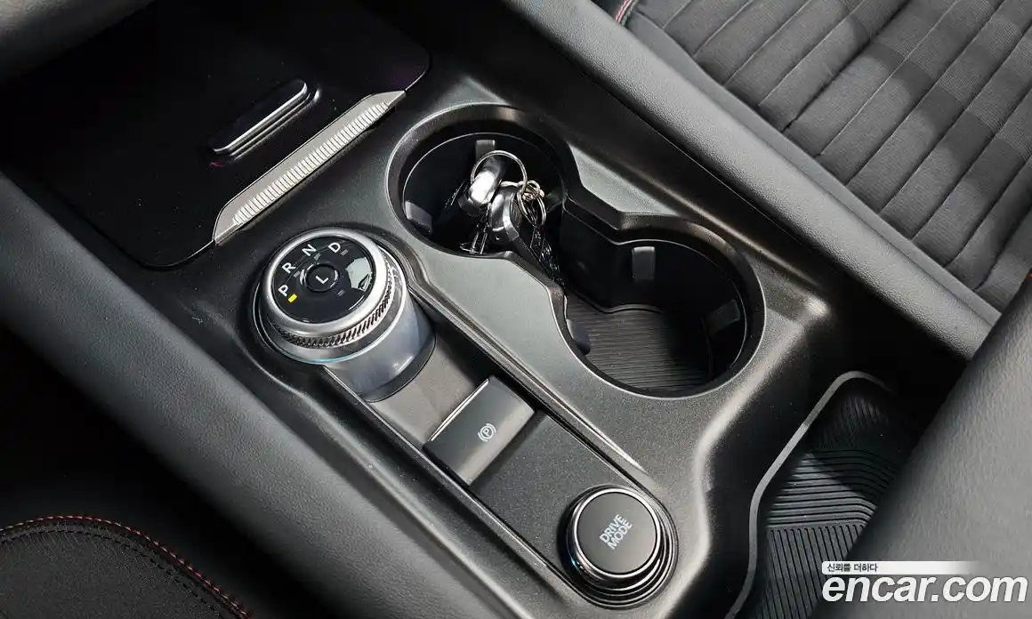 Ford Explorer 2025 2.3 Автомат в Москве № 233014, фото 9