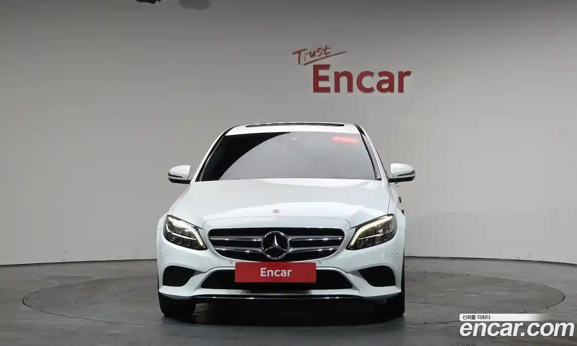 Mercedes-Benz C-Class 2019 1.9 Автомат в Москве № 241938, фото 14