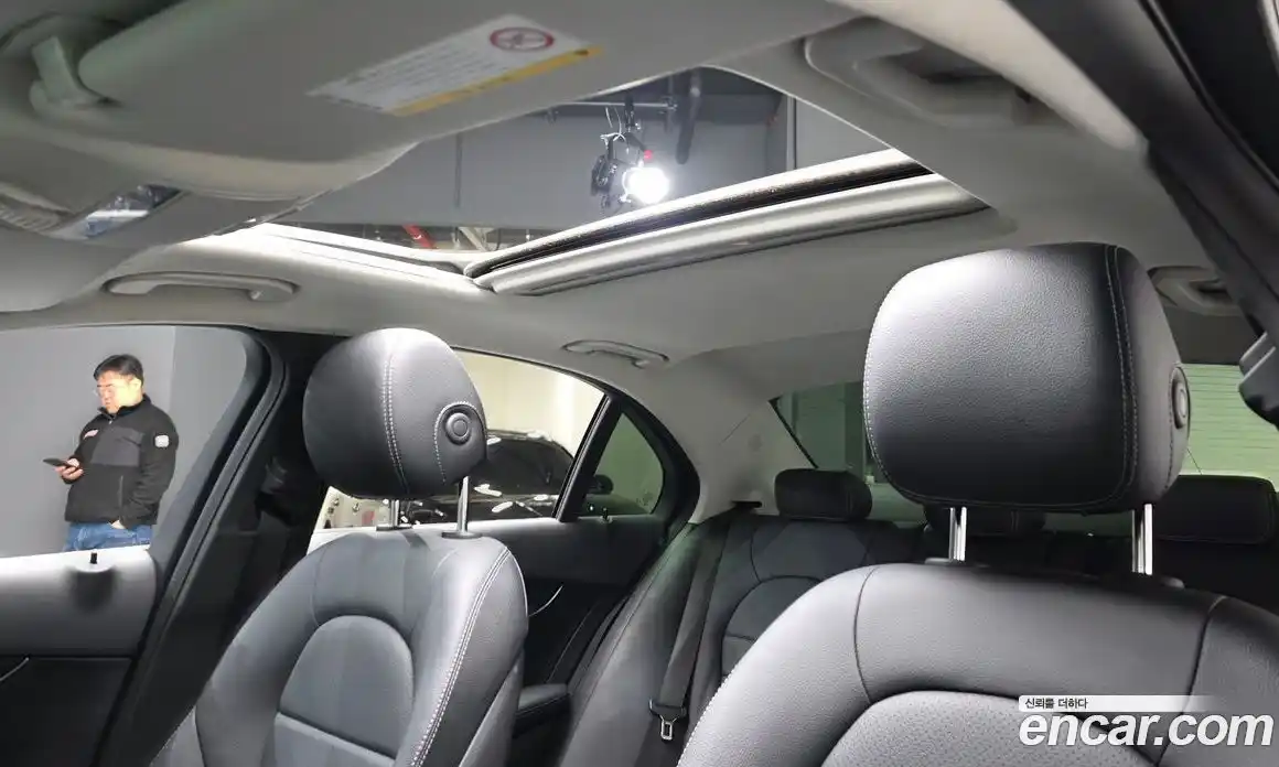 Mercedes-Benz C-Class 2019 1.9 Автомат в Москве № 241938, фото 19