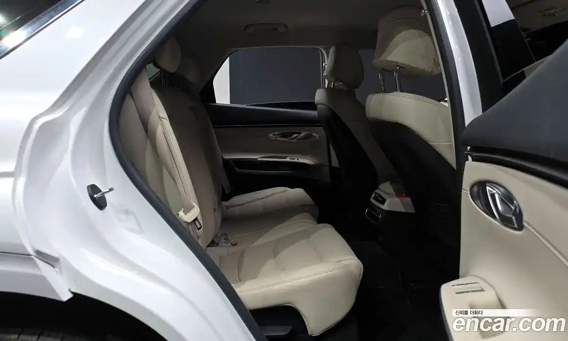 Genesis GV70 2022 2.5 Автомат в Москве № 25149, фото 19