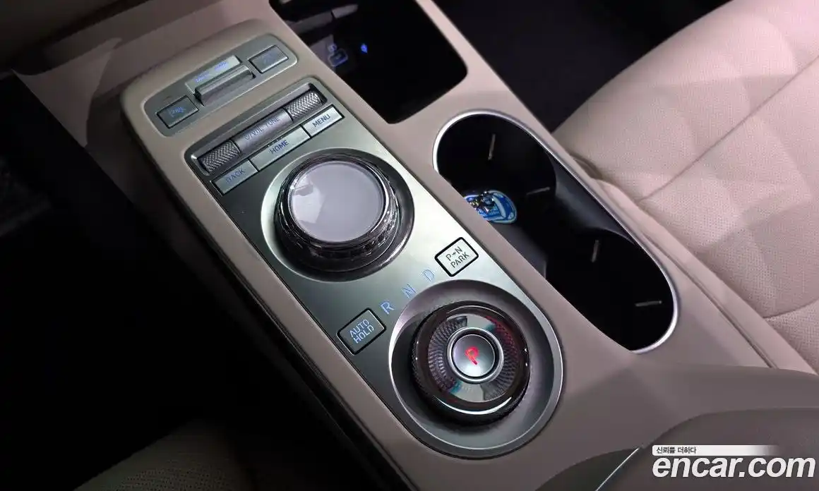 Genesis GV70 2022 2.5 Автомат в Москве № 25149, фото 10