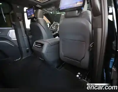 Cadillac Escalade 2023 6.2 Автомат в Москве № 256506, миниатюра 9