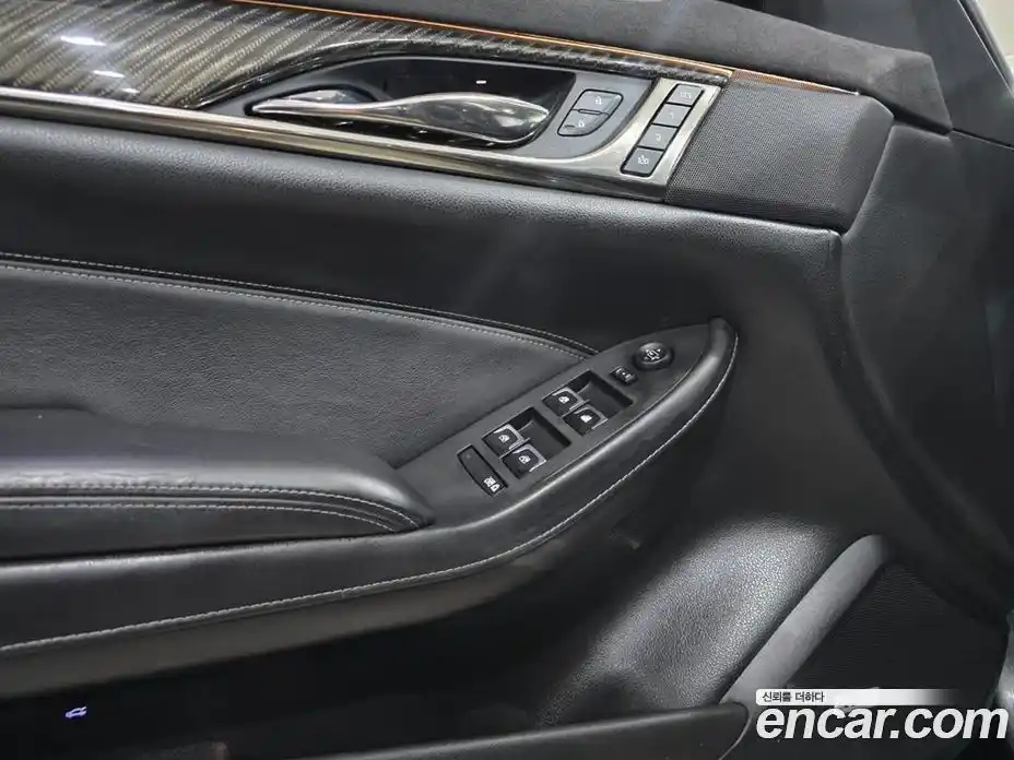 Cadillac CTS 2015 2.0 Автомат в Москве № 256546, фото 16