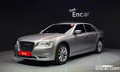Chrysler 300C, 2015