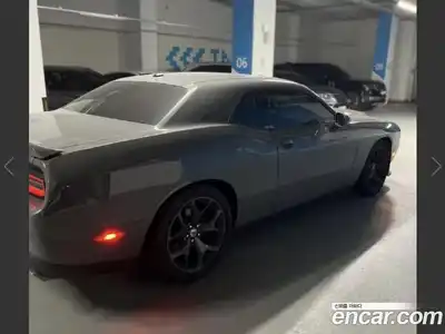 Dodge Challenger 2019 Автомат в Москве № 256810, миниатюра 2