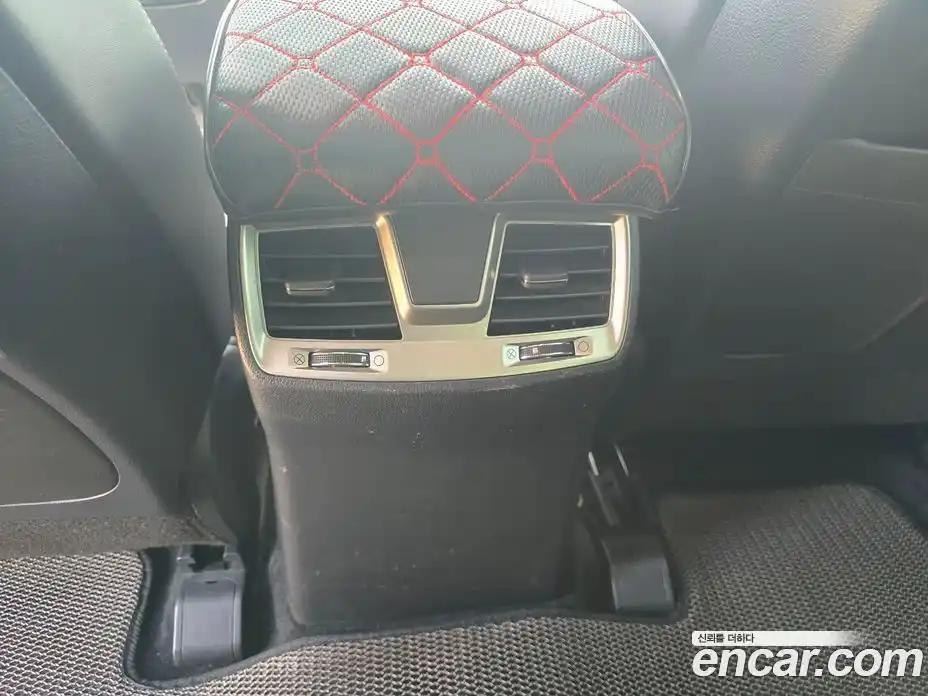 SsangYong Rexton 2018 2.2 Автомат в Москве № 261405, фото 16