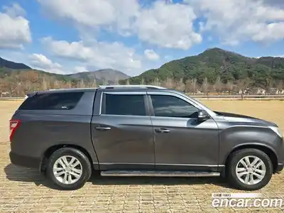 SsangYong Rexton 2018 2.2 Автомат в Москве № 261405, миниатюра 6