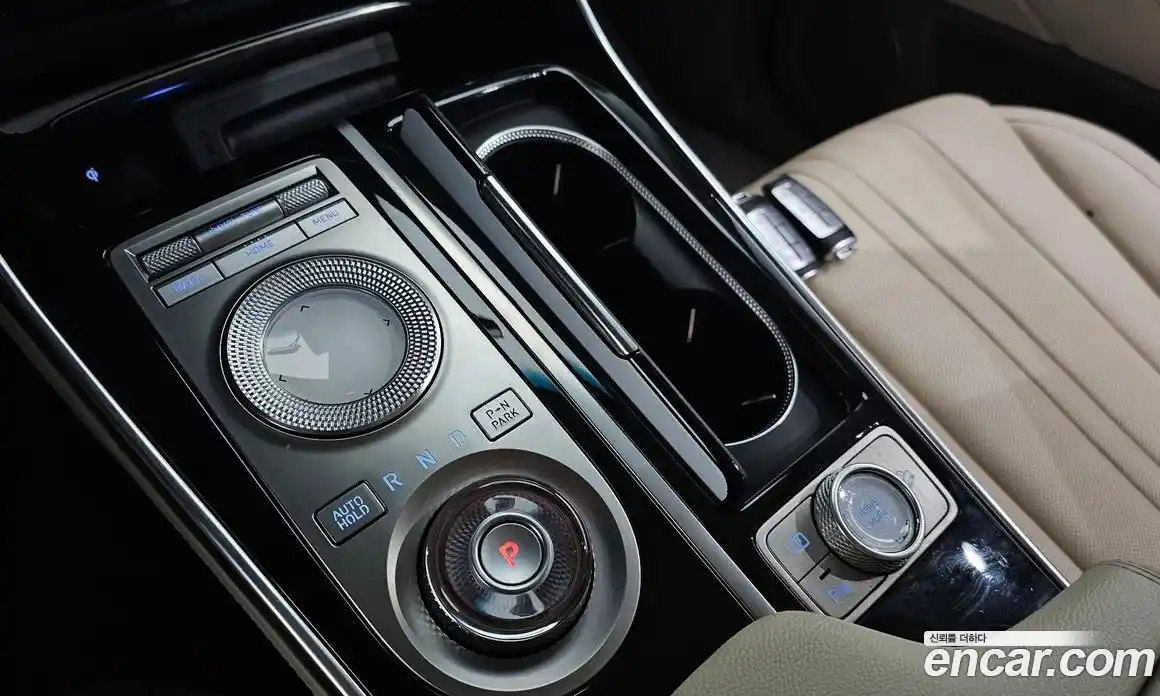 Genesis GV80 2022 2.5 Автомат в Москве № 26543, фото 18