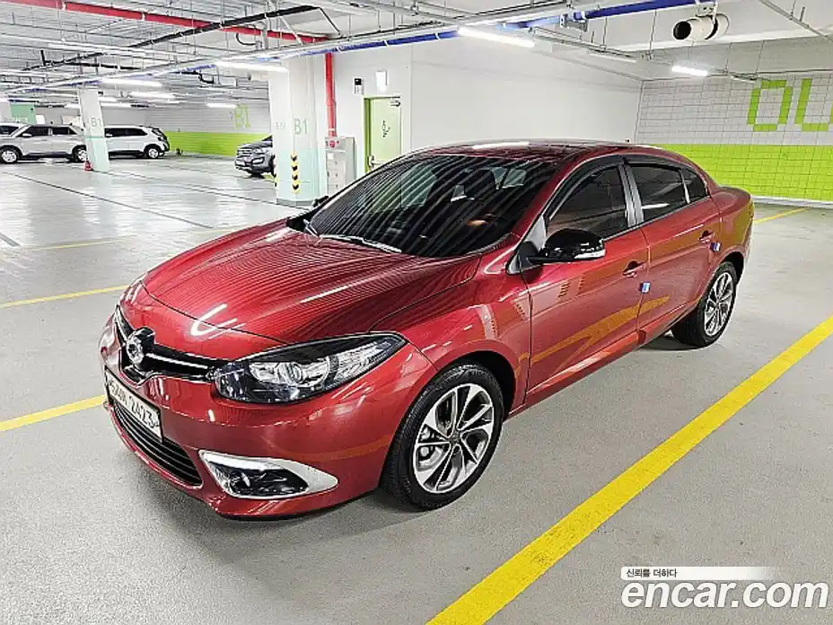 Renault SM3 2015 1.6 Автомат в Москве № 266405, фото 1