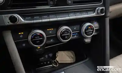 Genesis G70 2019 2.0 Автомат в Москве № 27104, миниатюра 11