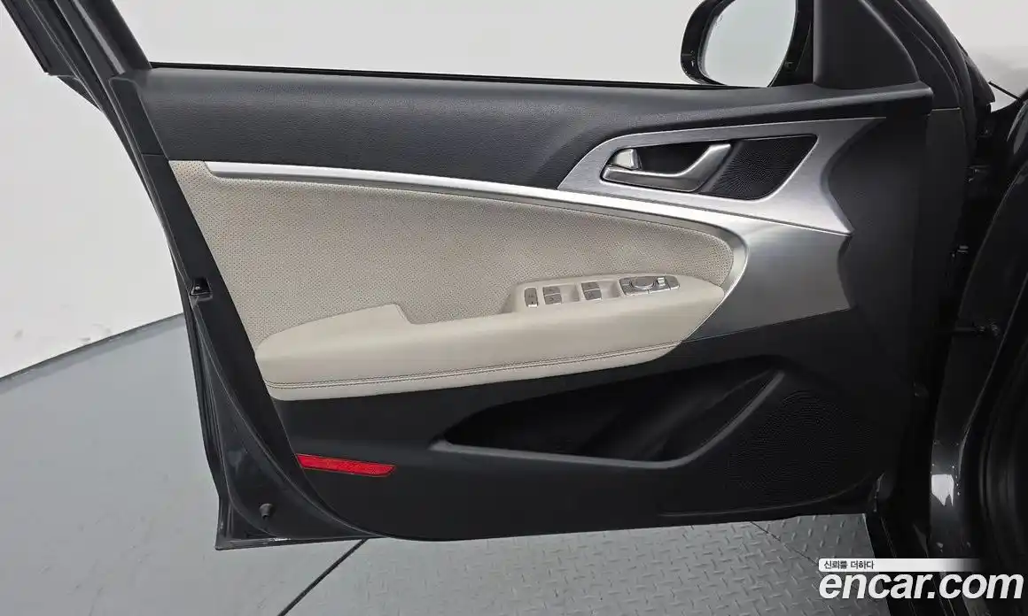 Genesis G70 2019 2.0 Автомат в Москве № 27104, фото 14