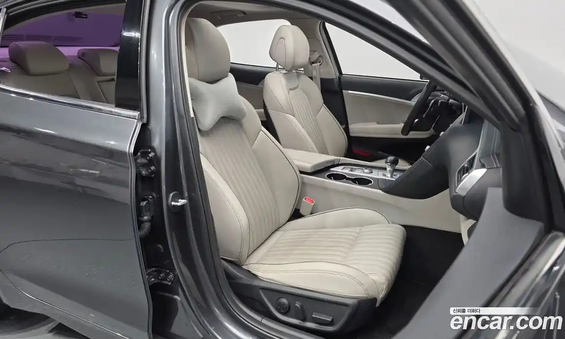 Genesis G70 2019 2.0 Автомат в Москве № 27104, фото 6