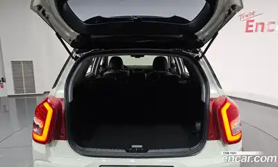 SsangYong TIBOLI 2018 1.6 Автомат в Москве № 28025, миниатюра 9