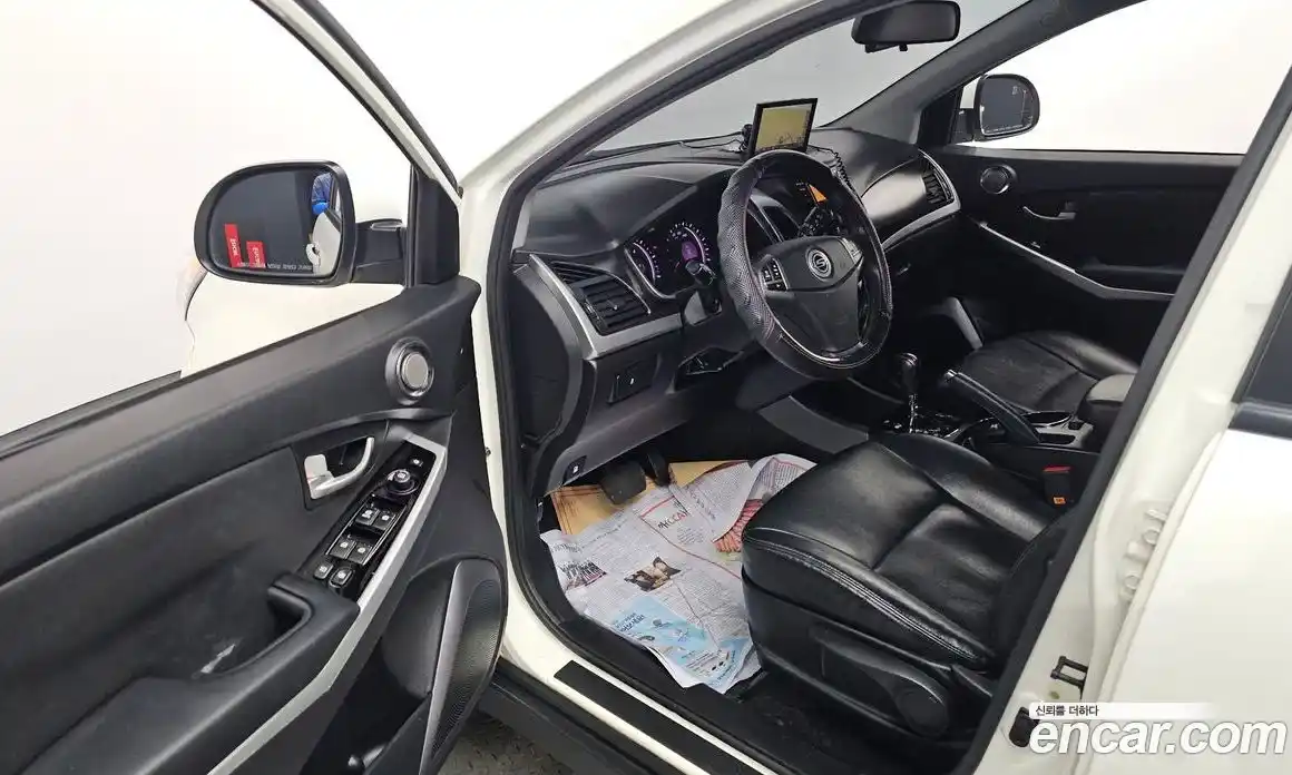 SsangYong Korando 2014 2.0 Автомат в Москве № 28101, фото 16