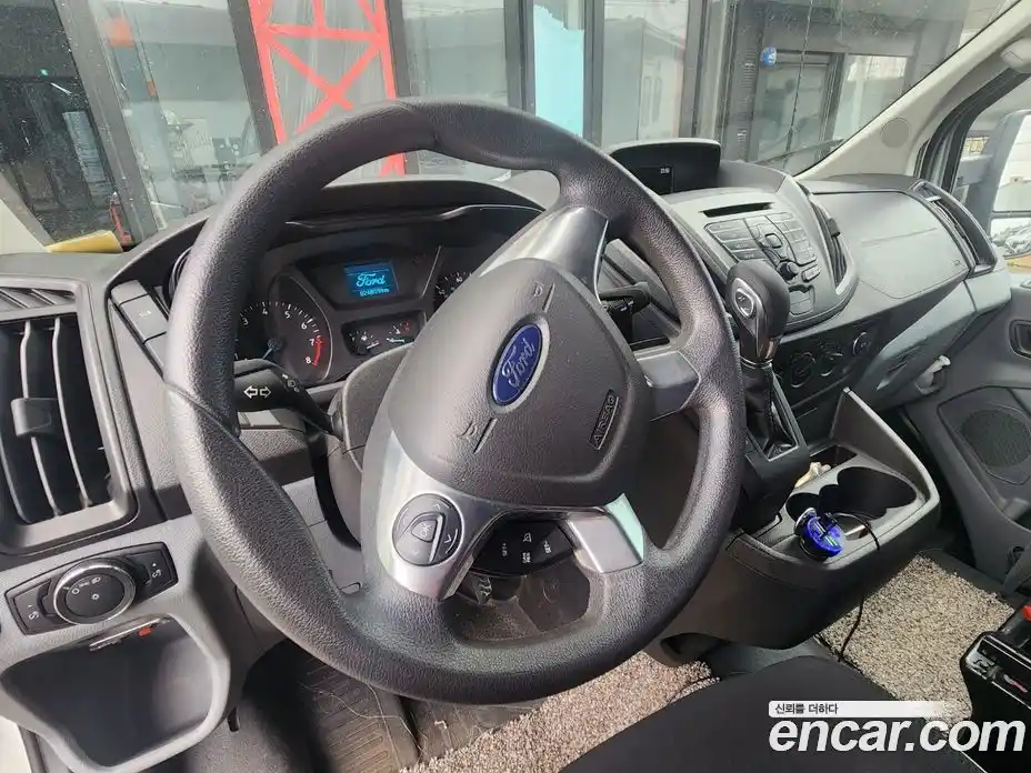 Ford Transit 2018 3.7 Автомат в Москве № 281797, фото 6