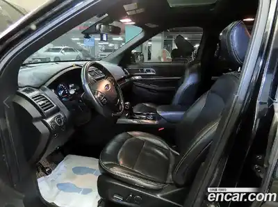 Ford Explorer 2018 2.3 Автомат в Москве № 282126, миниатюра 6