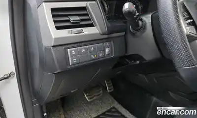 SsangYong Rexton 2019 2.2 Автомат в Москве № 28407, миниатюра 6