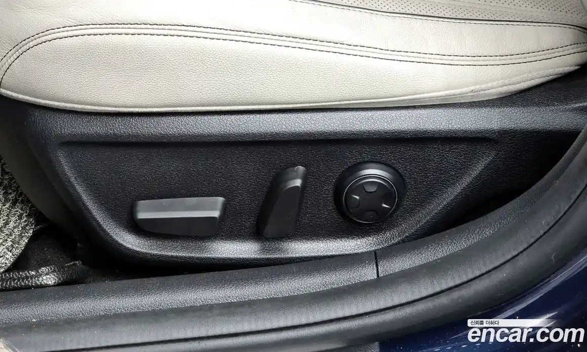 Genesis G70 2019 2.0 Автомат в Москве № 284486, фото 19