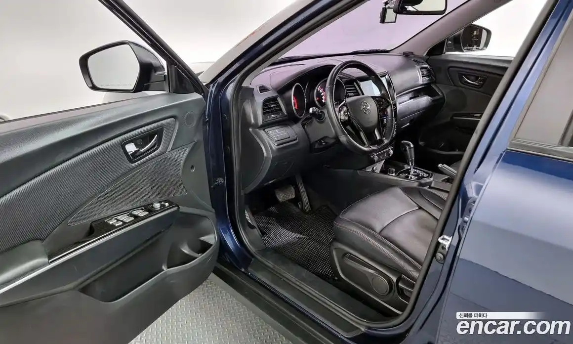 SsangYong TIBOLI 2016 1.6 Автомат в Москве № 29105, фото 16