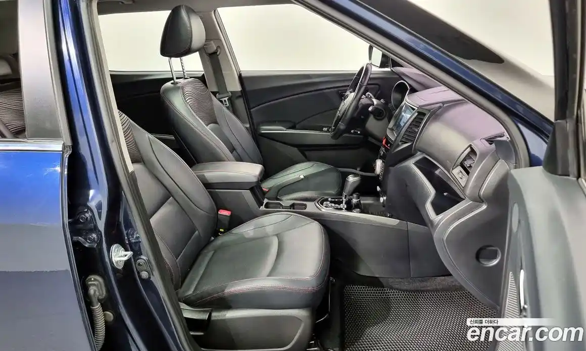 SsangYong TIBOLI 2016 1.6 Автомат в Москве № 29105, фото 3