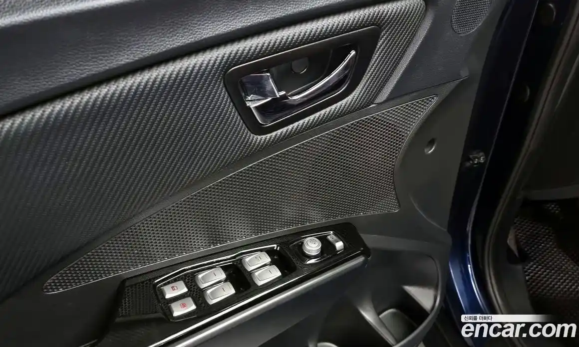 SsangYong TIBOLI 2016 1.6 Автомат в Москве № 29105, фото 9