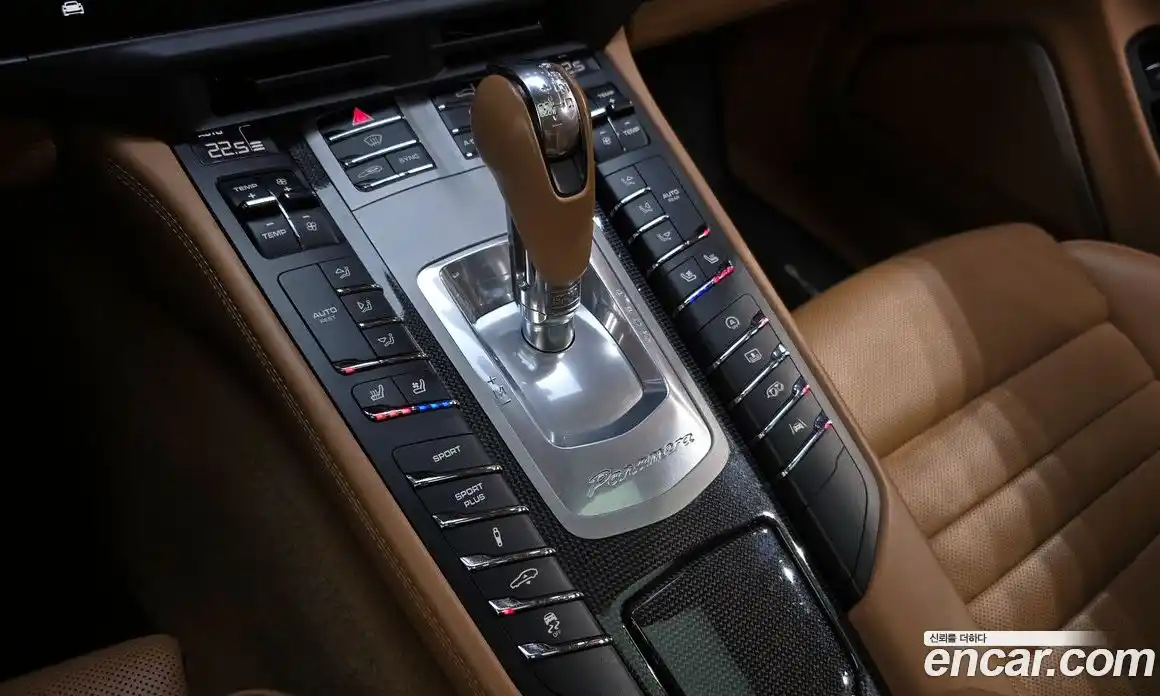 Porsche Panamera 2015 4.8 Автомат в Москве № 294135, фото 18