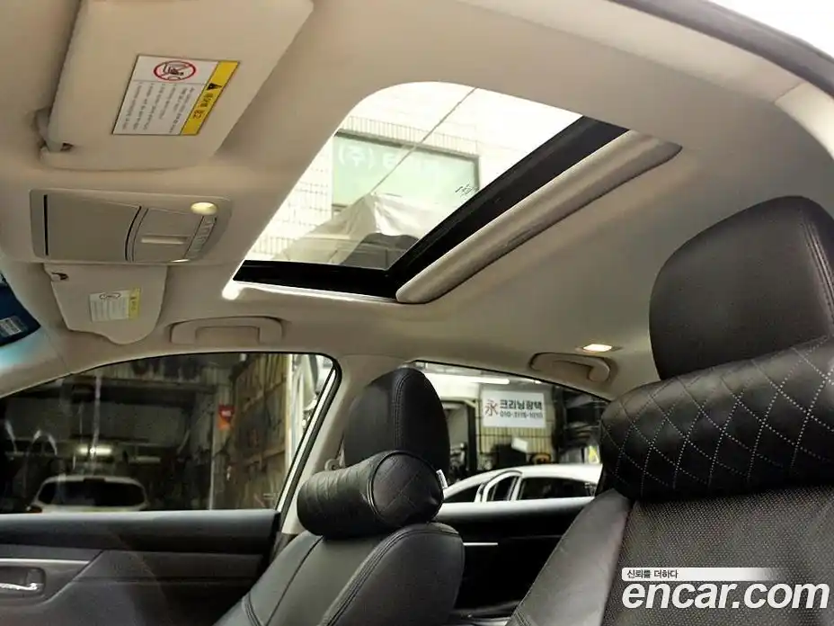 Nissan Altima 2015 2.5 Автомат в Москве № 294898, фото 15