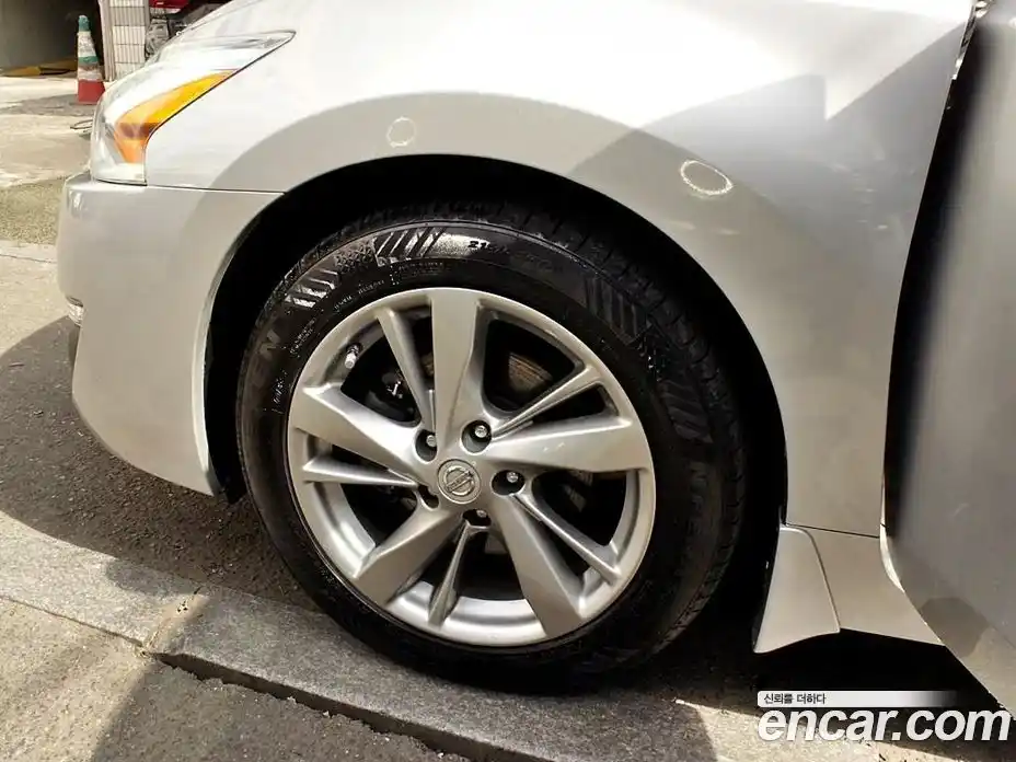 Nissan Altima 2015 2.5 Автомат в Москве № 294898, фото 20