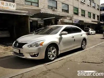 Nissan Altima 2015 2.5 Автомат в Москве № 294898, миниатюра 2