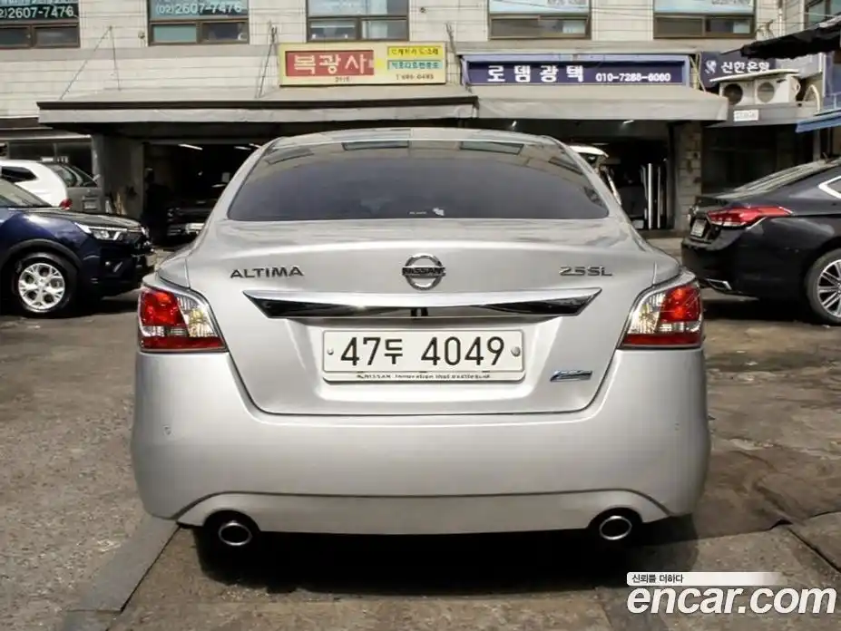 Nissan Altima 2015 2.5 Автомат в Москве № 294898, фото 3