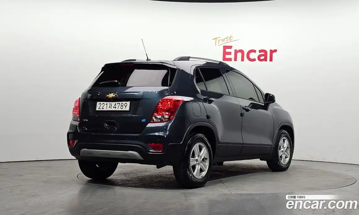 Chevrolet Trax 2021 1.6 Автомат в Москве № 297172, фото 15