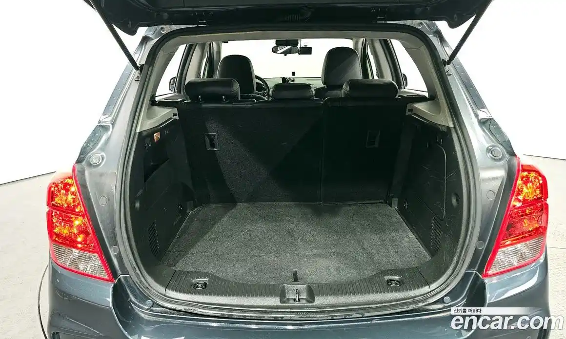 Chevrolet Trax 2021 1.6 Автомат в Москве № 297172, фото 19