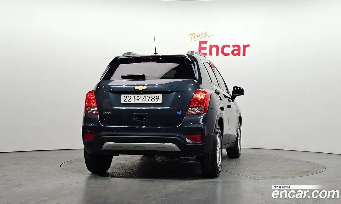 Chevrolet Trax 2021 1.6 Автомат в Москве № 297172, фото 3