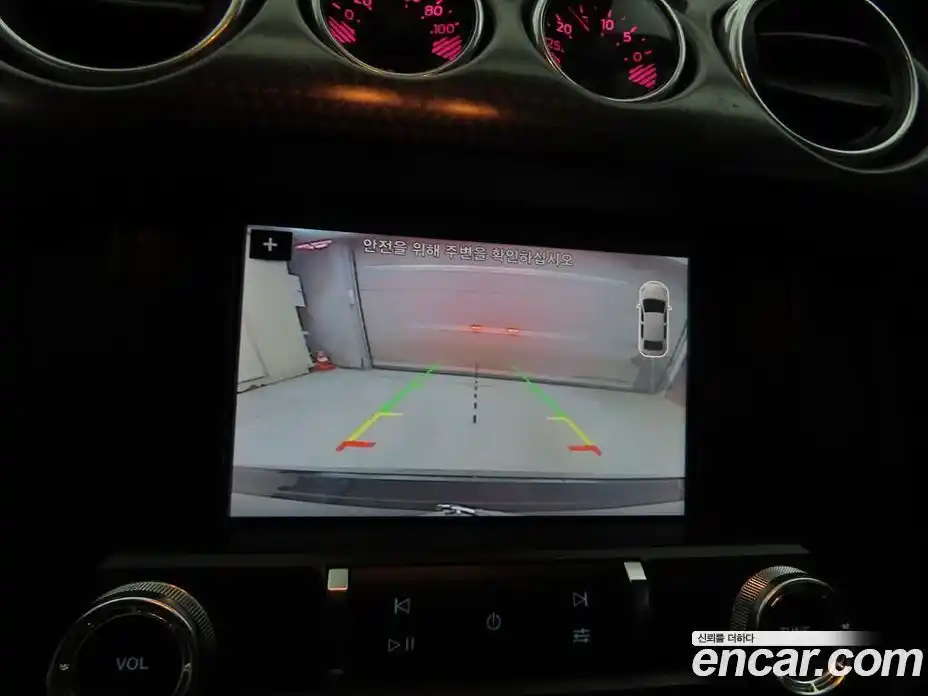 Ford Mustang 2019 2.3 Автомат в Москве № 307443, фото 12