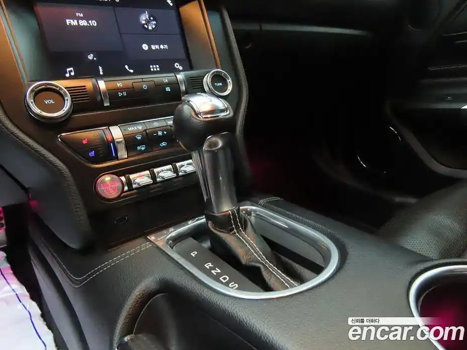 Ford Mustang 2019 2.3 Автомат в Москве № 307443, фото 10