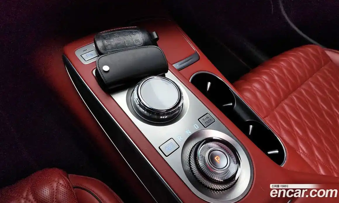 Genesis GV70 2021 2.5 Автомат в Москве № 308898, фото 3