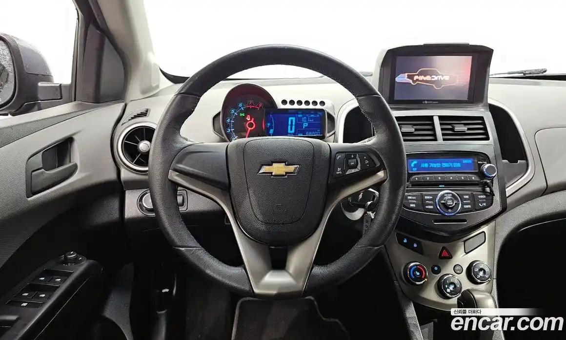 Chevrolet Aveo 2013 1.6 Автомат в Москве № 314509, фото 14