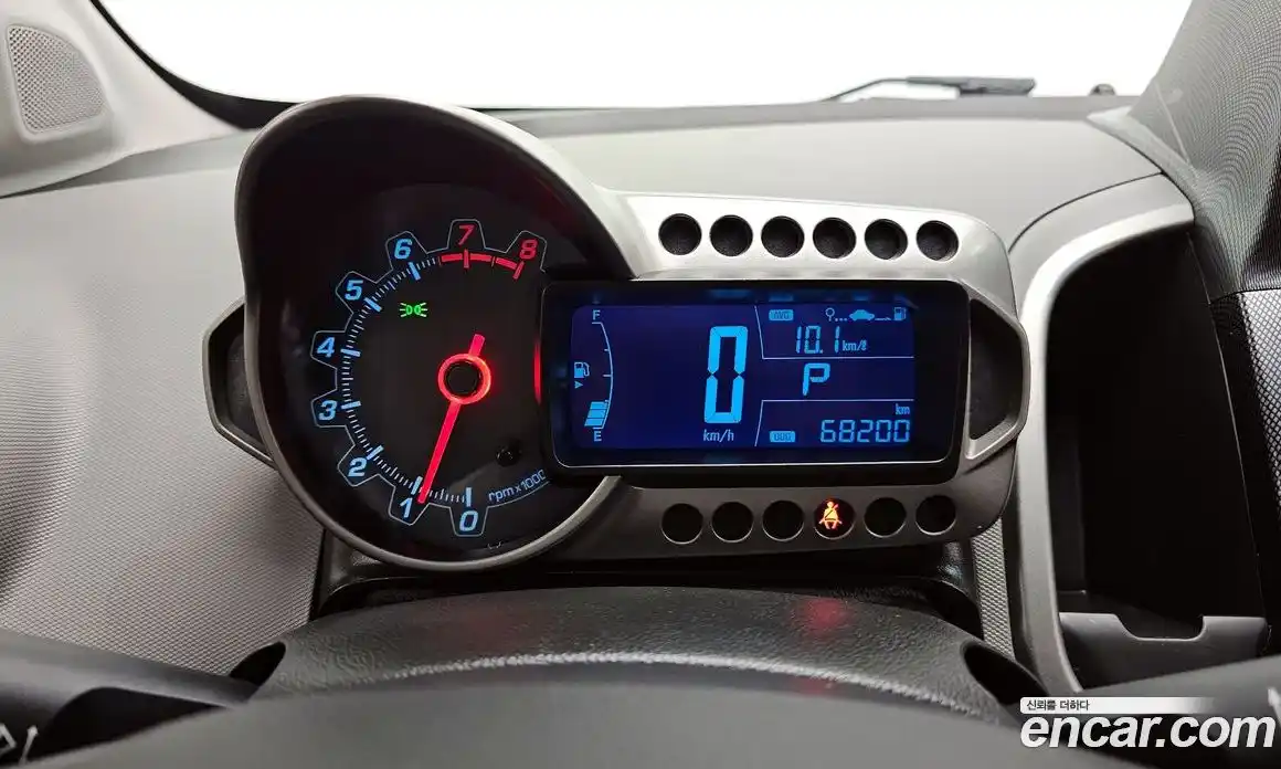 Chevrolet Aveo 2013 1.6 Автомат в Москве № 314509, фото 5