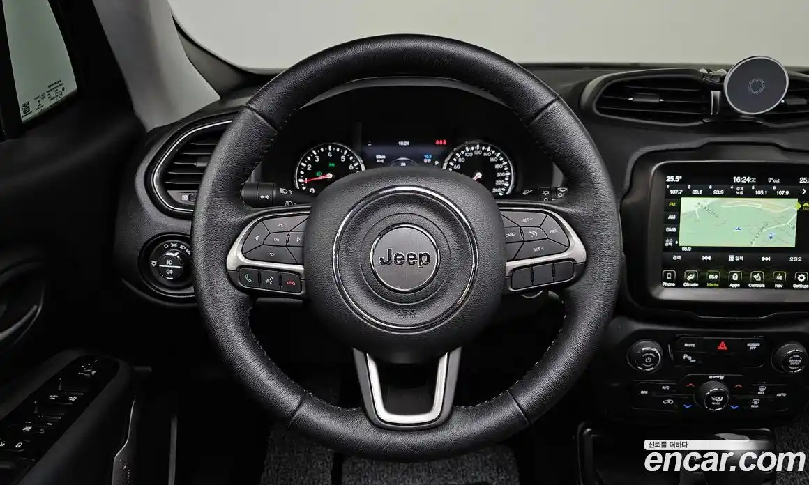 Jeep Renegade 2022 1.3 Автомат в Москве № 318081, фото 12