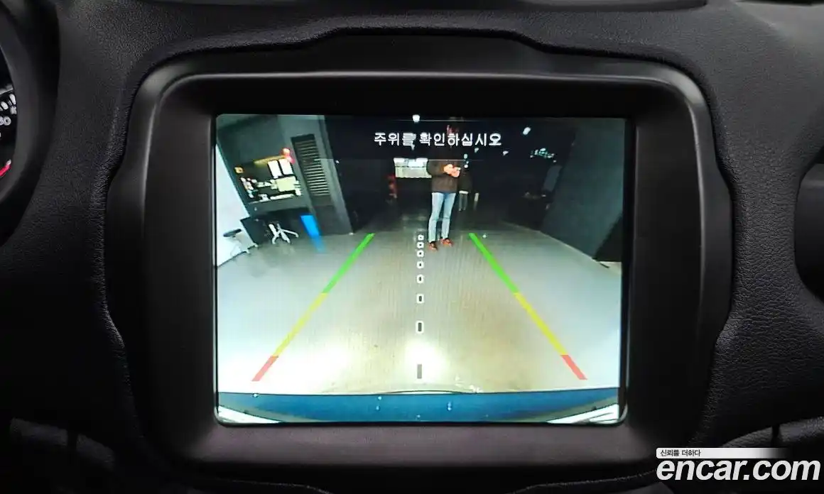 Jeep Renegade 2022 1.3 Автомат в Москве № 318081, фото 14